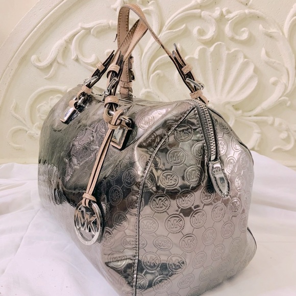 Michael Kors Metallic Medium Grayson Monogram Satchel - Picture 5 of 14